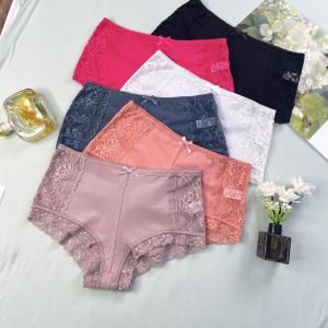 Lace women's flat cornered underwear